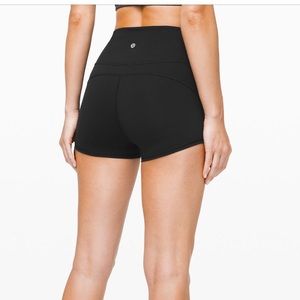 Lululemon In movement short. Everlux 2.5